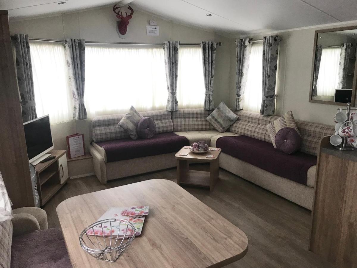 3 Bedroom Self-Catering Holiday Home Stepps Exterior photo